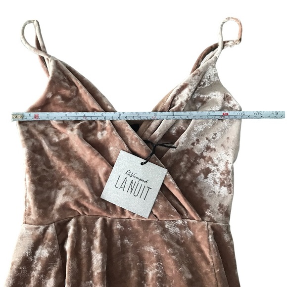 ✨Sold✨Revamped Crushed Velvet Fit & Flare Mini Dress  Extra Small New With Tag - Picture 5 of 12